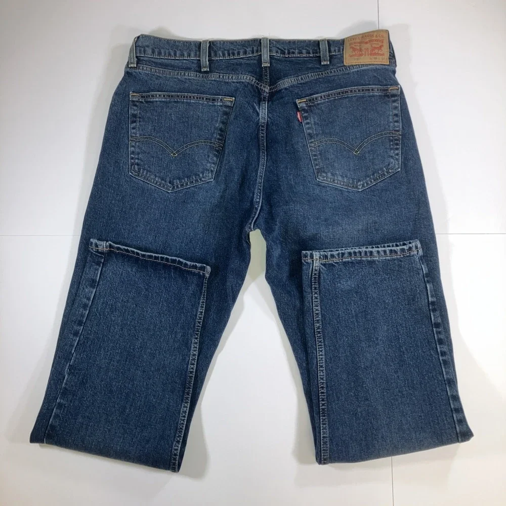 Levis 505 Men's Jeans Size 38X32 Straight Leg Regular Fit Medium Wash